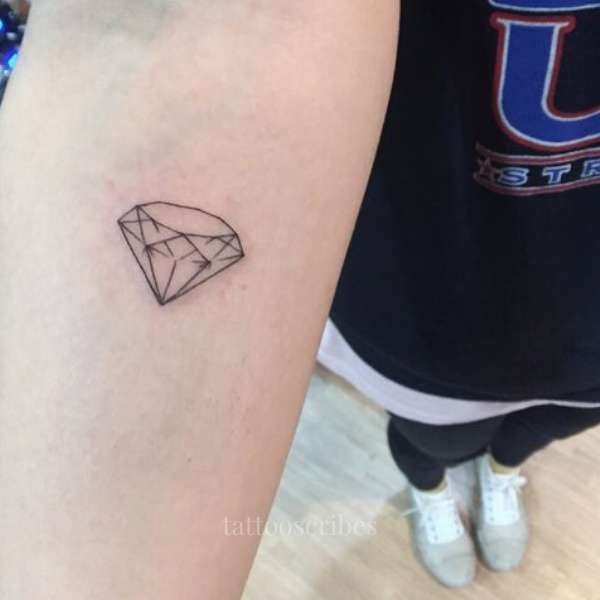 diamond tattoo meaning