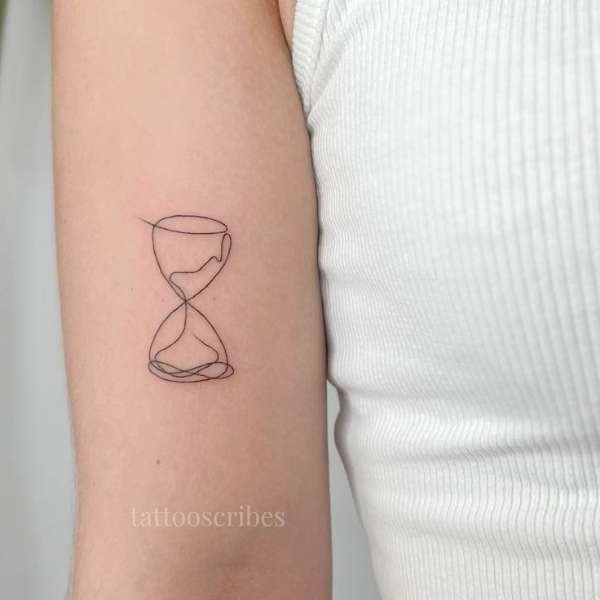 hourglass tattoo meaning