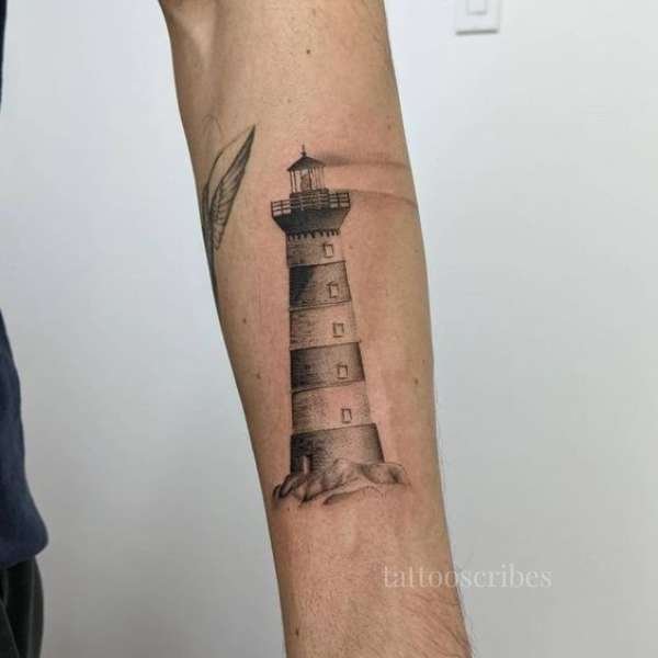 lighthouse tattoo meaning