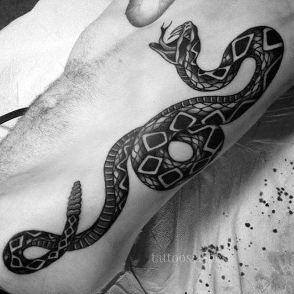 rattlesnake tattoo meaning